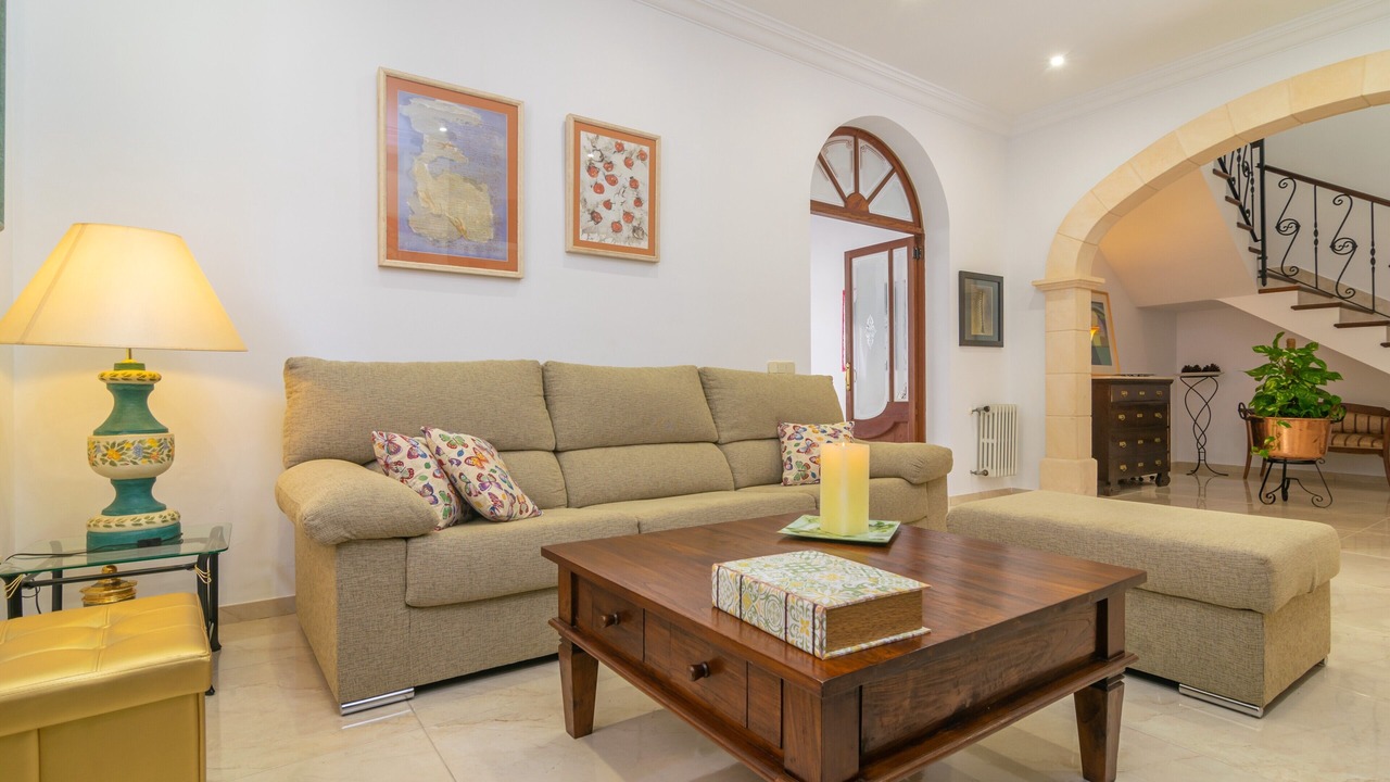 Photo of Livingroom in Ariany