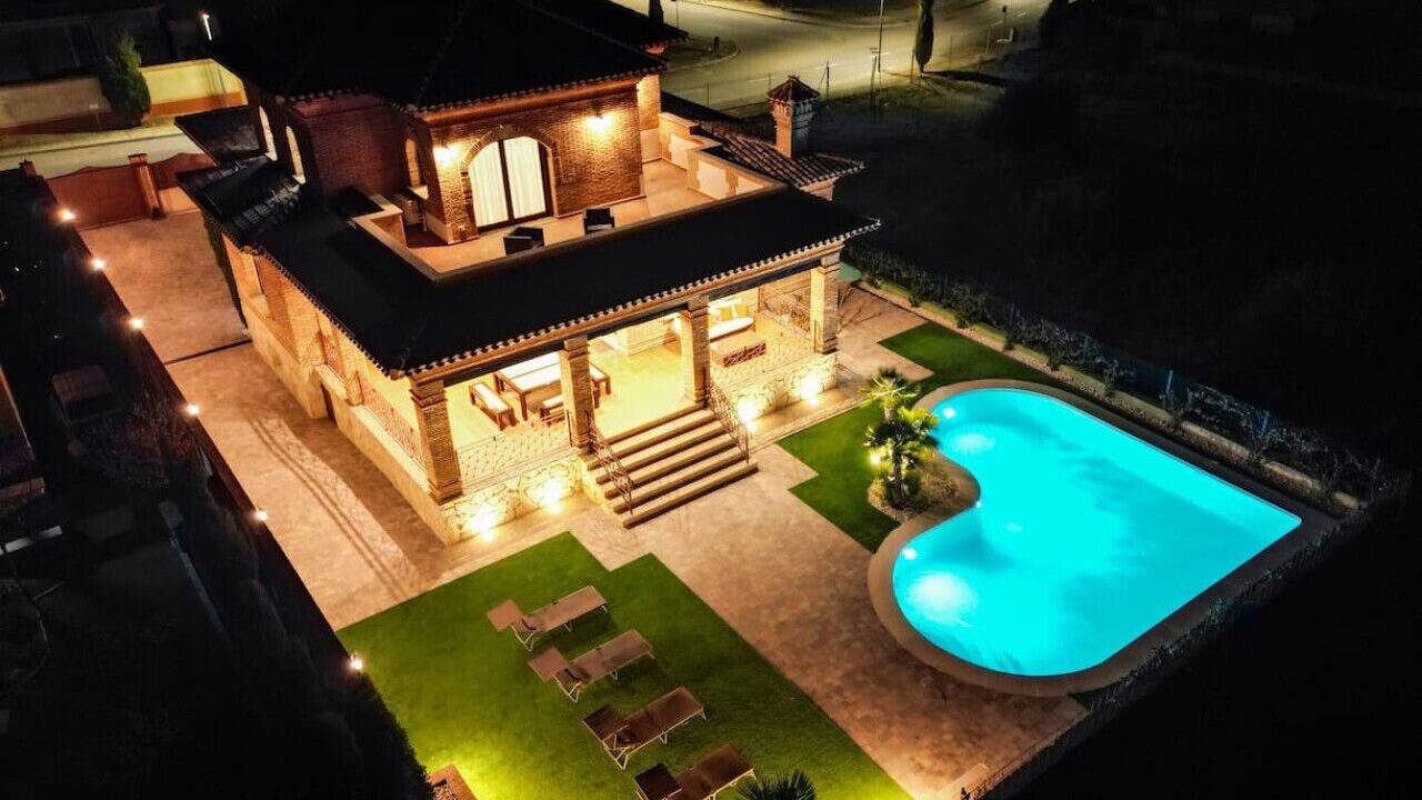 Photo of Outdoor in Layos