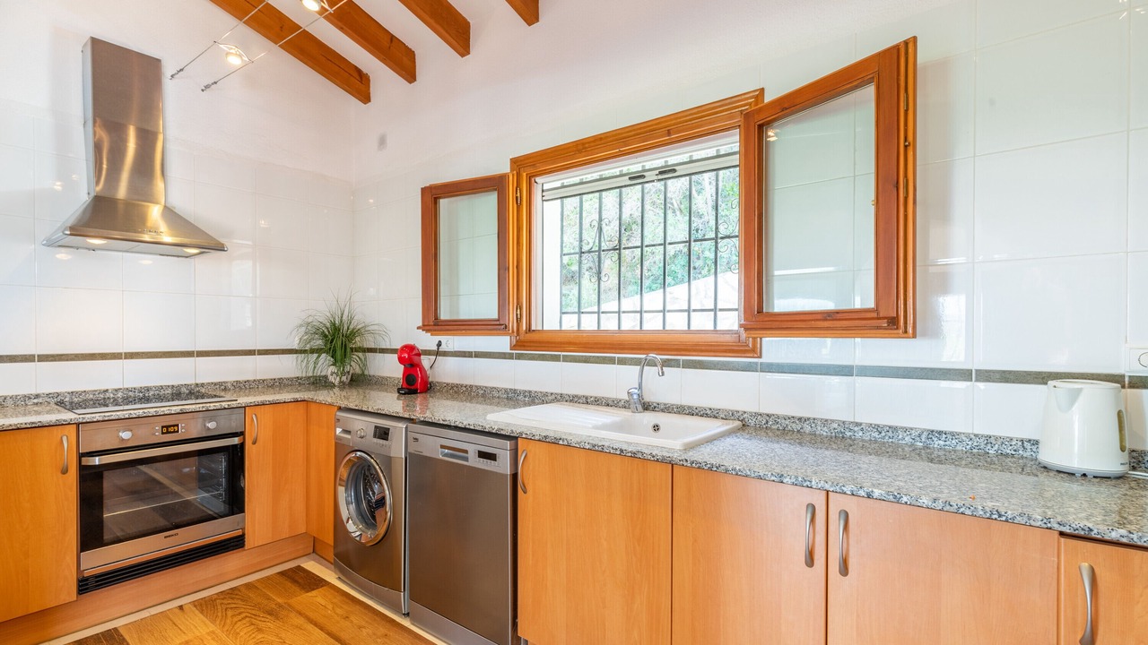 Photo of Kitchen in Pego