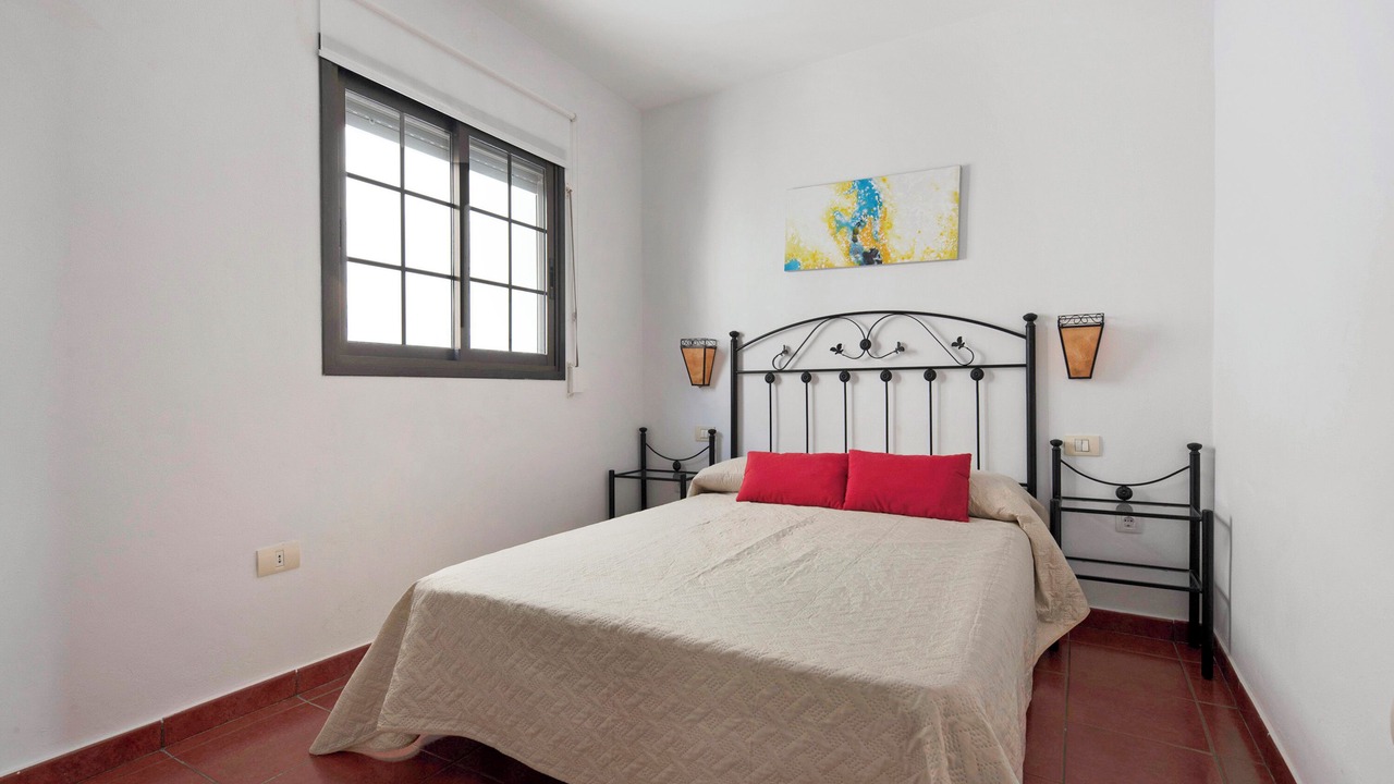 Photo of Bedroom in Tamaimo