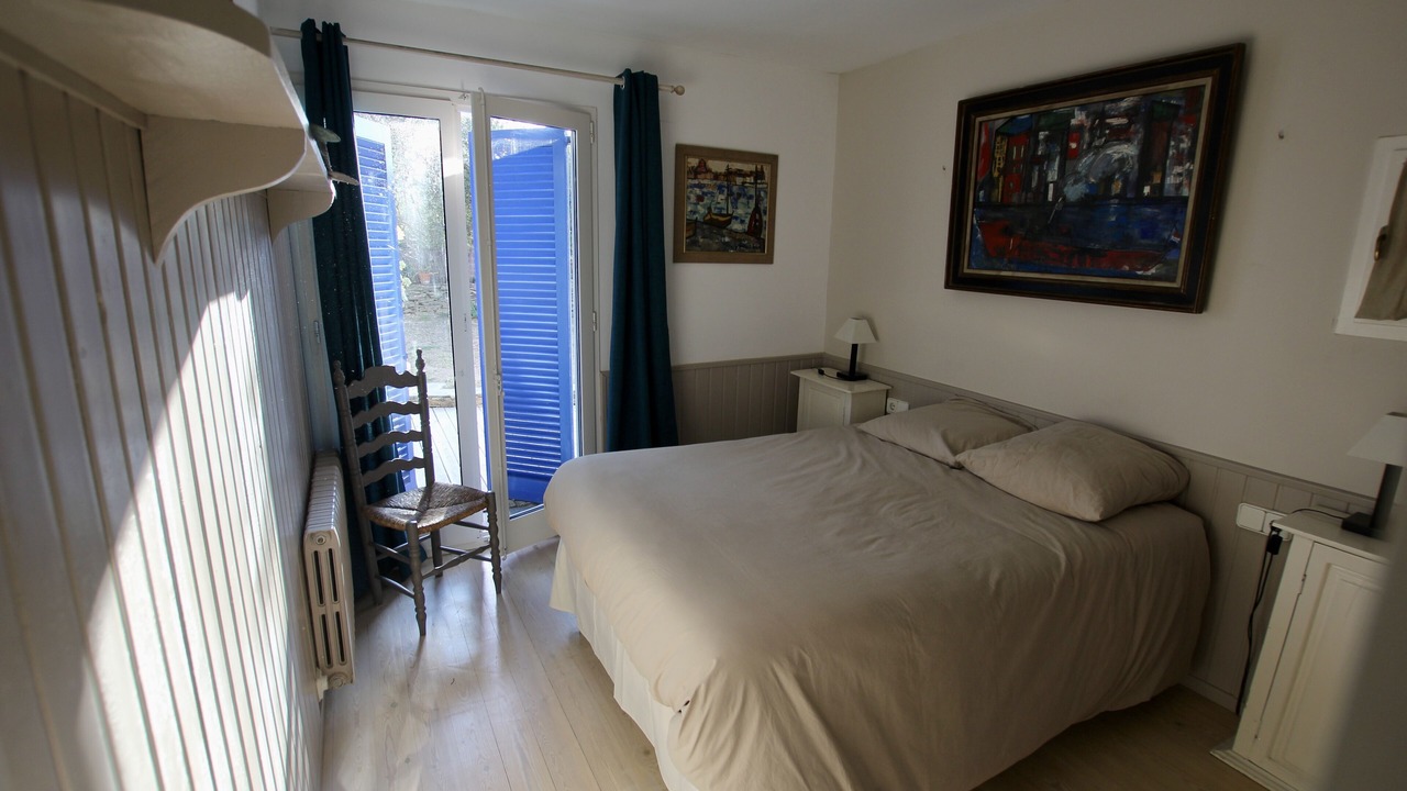 Photo of Bedroom in Cadaques