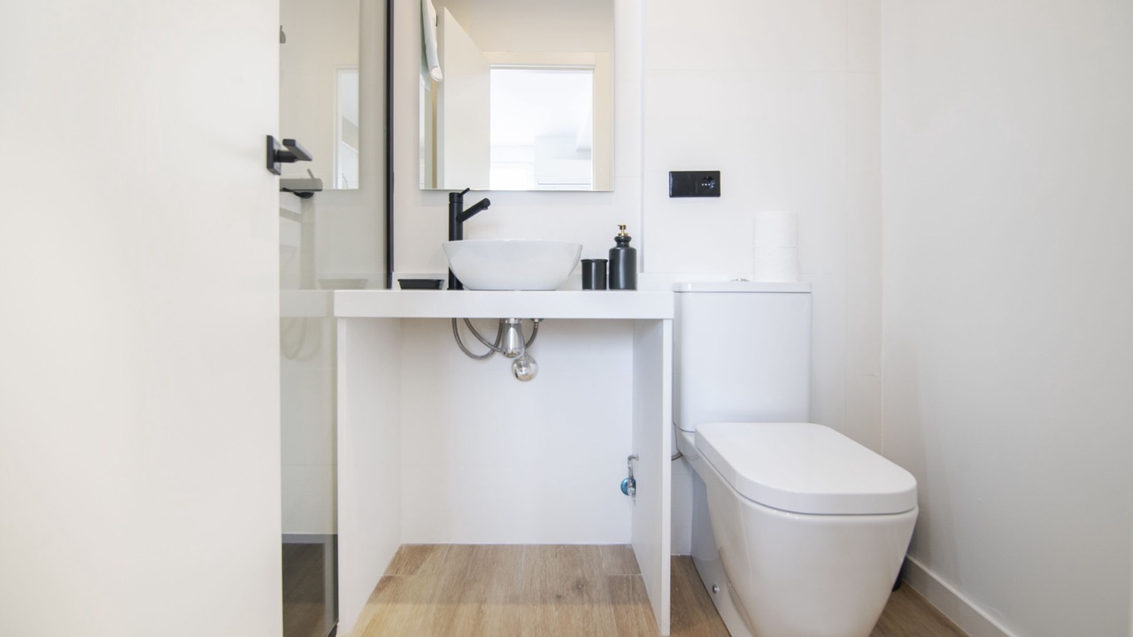Photo of Bathroom in El Mercat