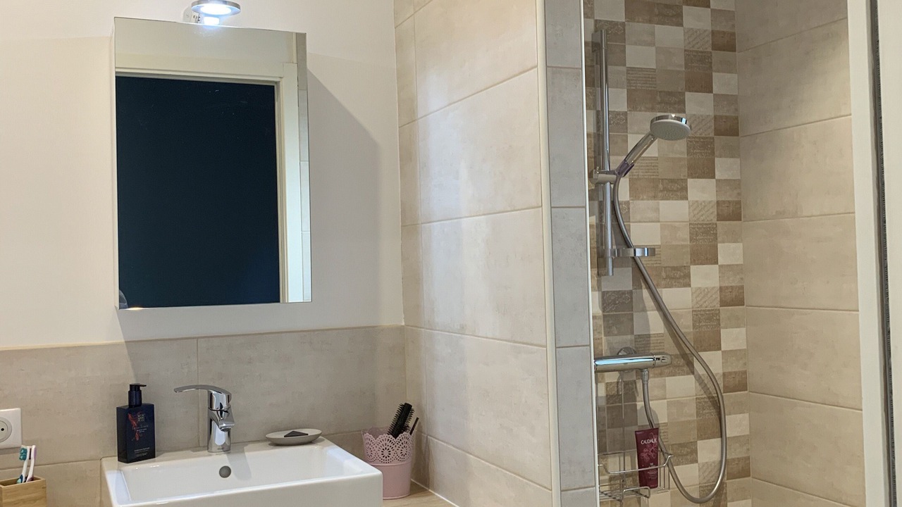 Photo of Bathroom in Barjac