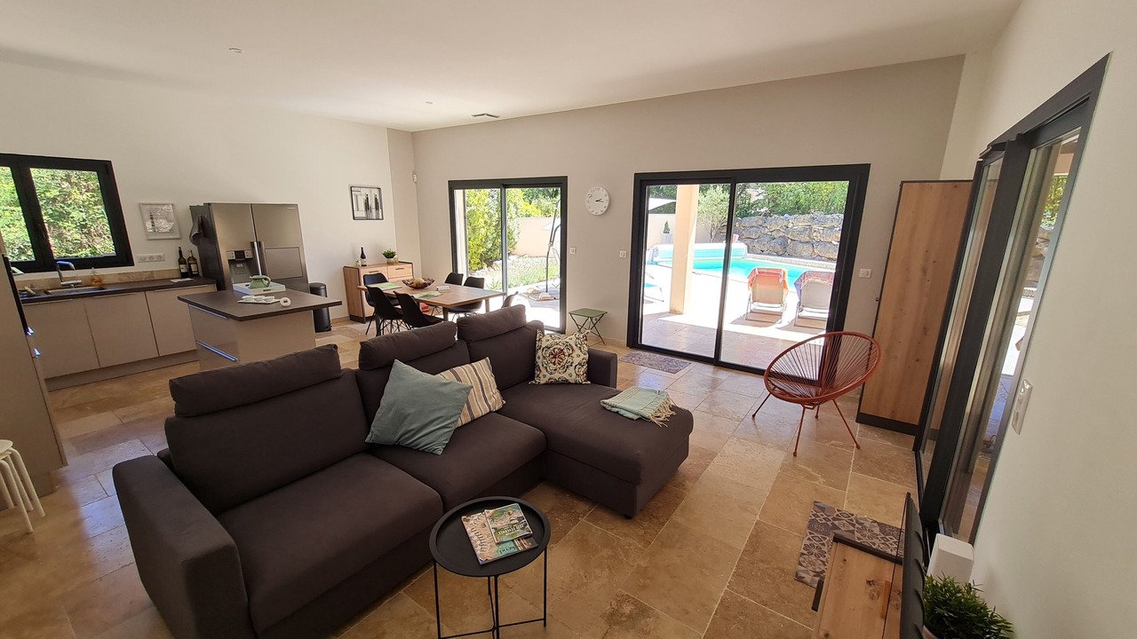 Photo of Livingroom in Barjac