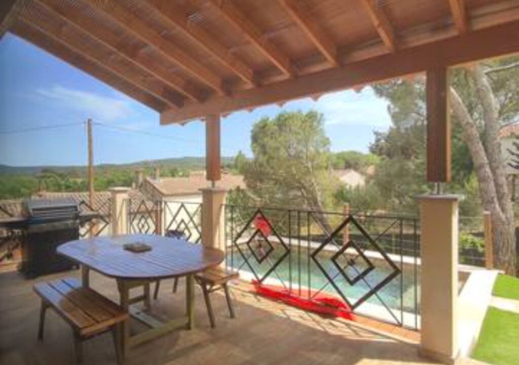 Photo of Outdoor in Montseret