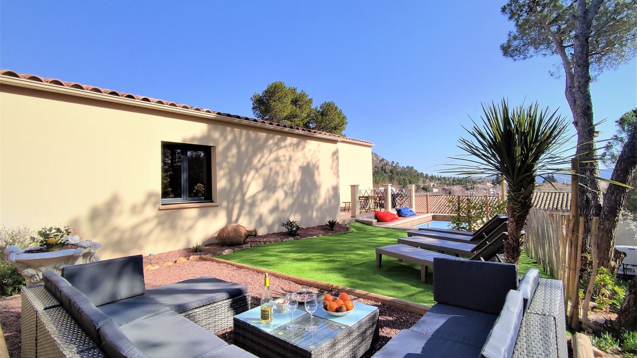 Photo of Patio Balcony in Montseret