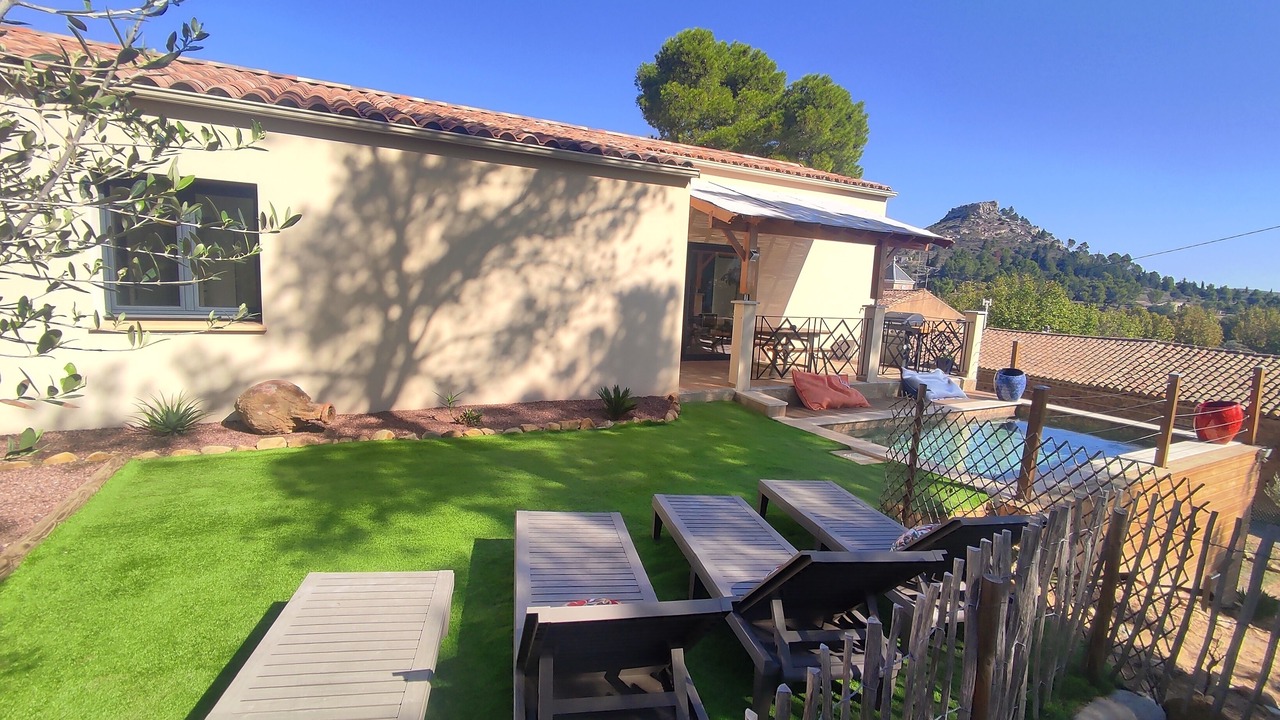 Photo of Patio Balcony in Montseret