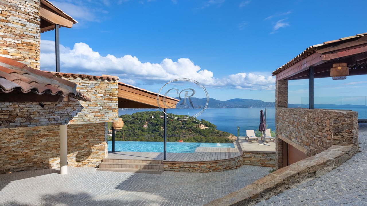 Photo of Outdoor in Cap Benat