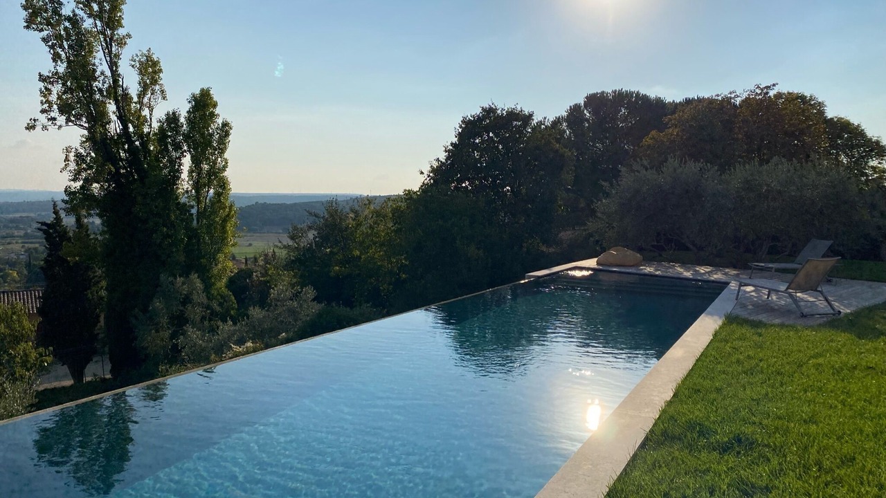 Photo of Outdoor in Eguilles
