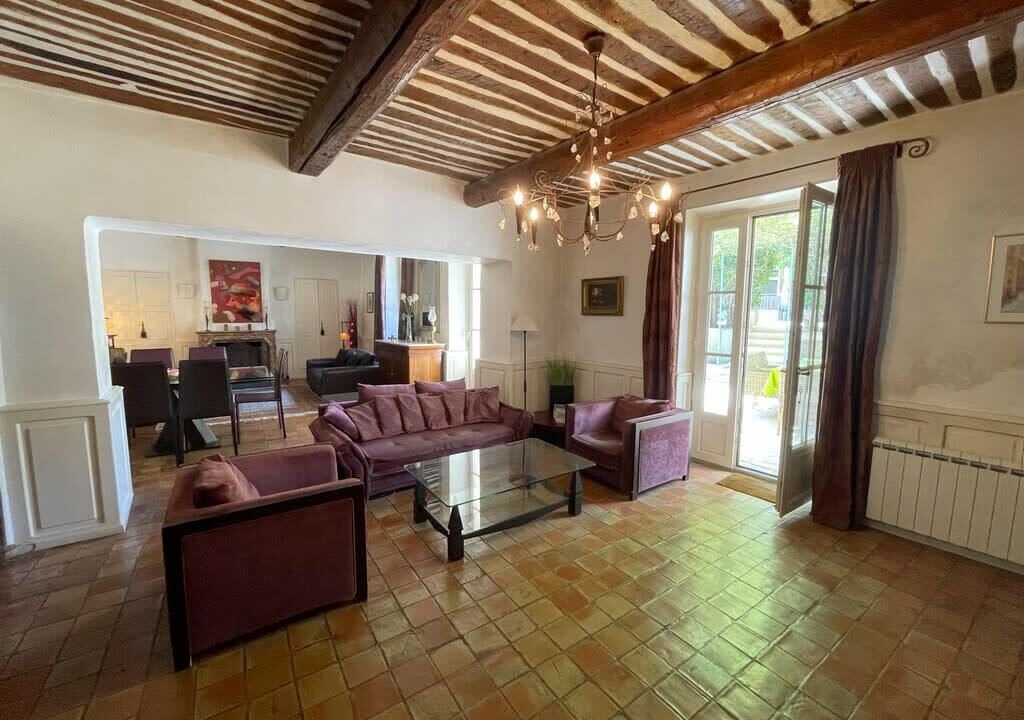 Photo of Bedroom in Lambesc