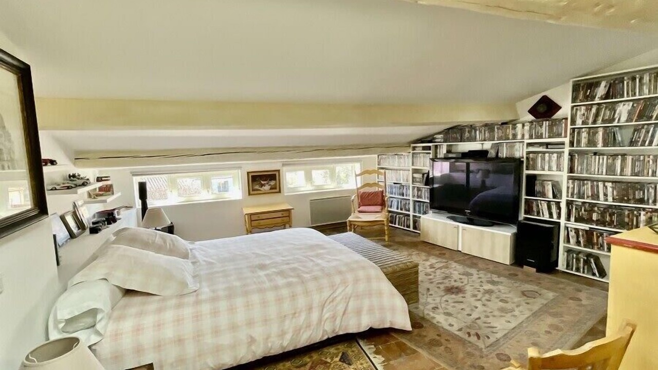 Photo of Bedroom in Lambesc