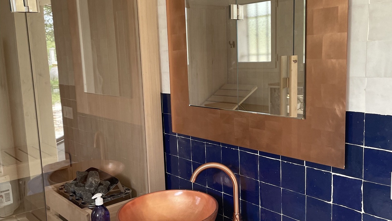 Photo of Bathroom in Le Puy-Sainte-Reparade
