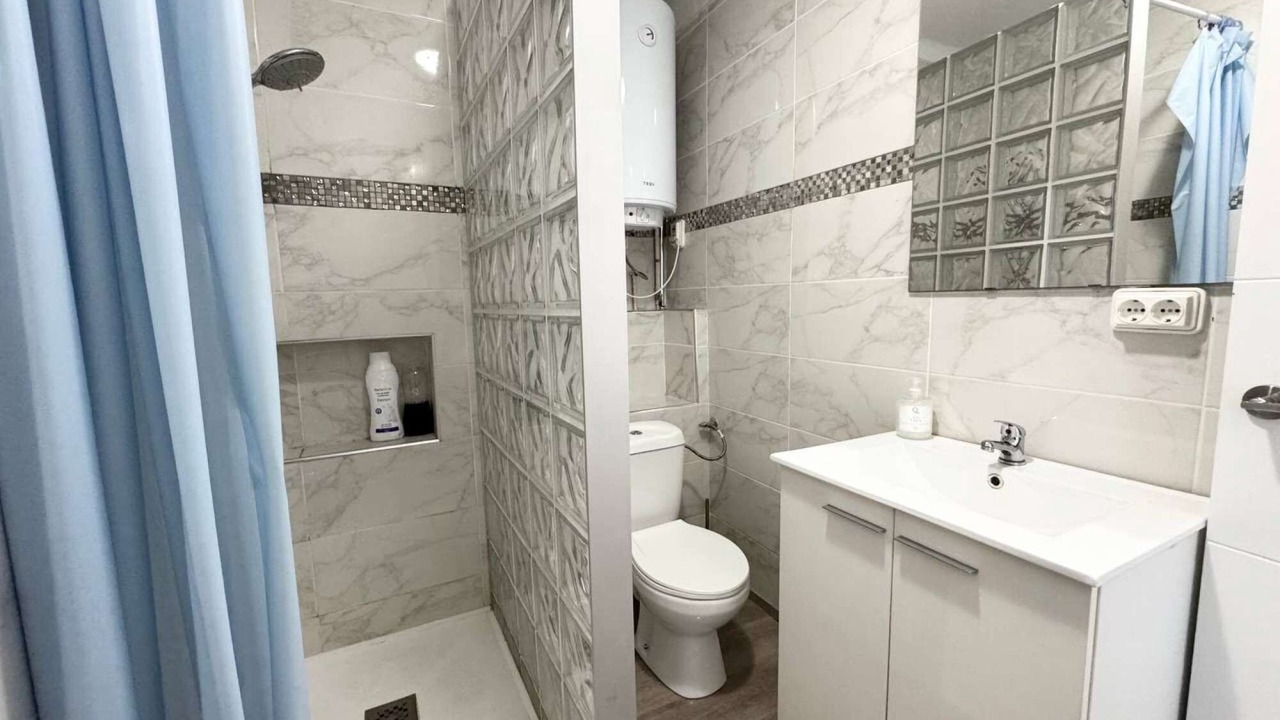 Photo of Bathroom in Salou City Centre