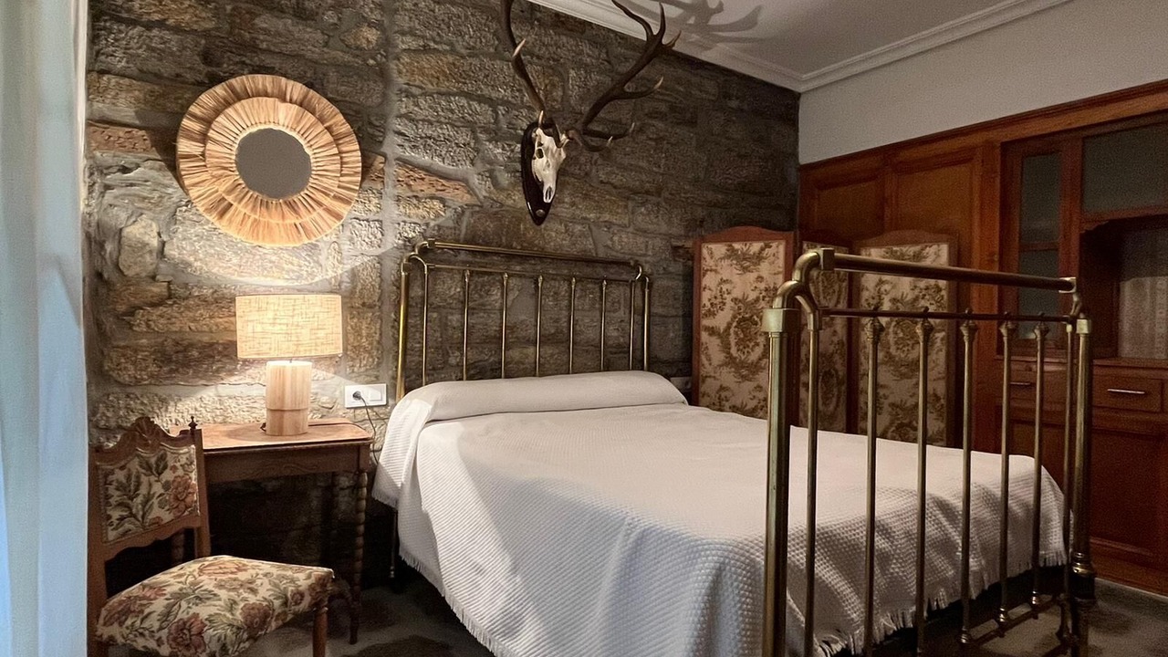 Photo of Bedroom in Villardeciervos