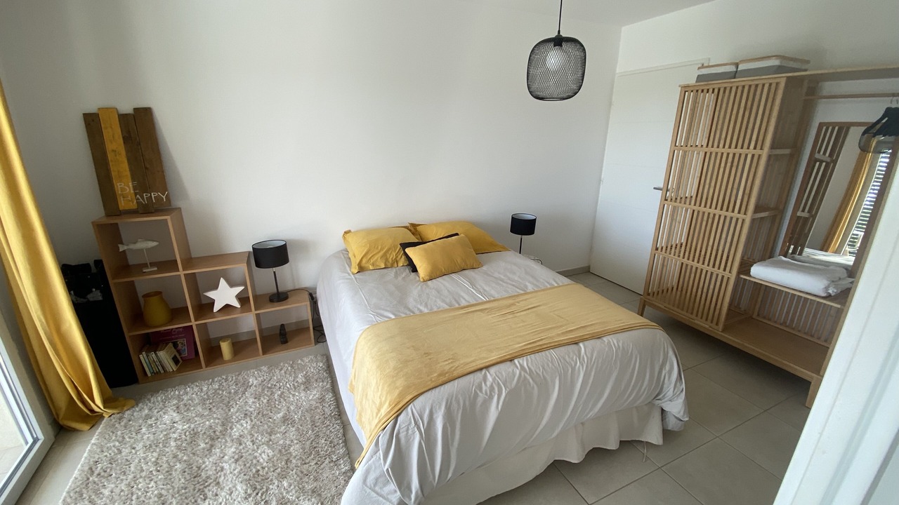 Photo of Bedroom in Roquevaire