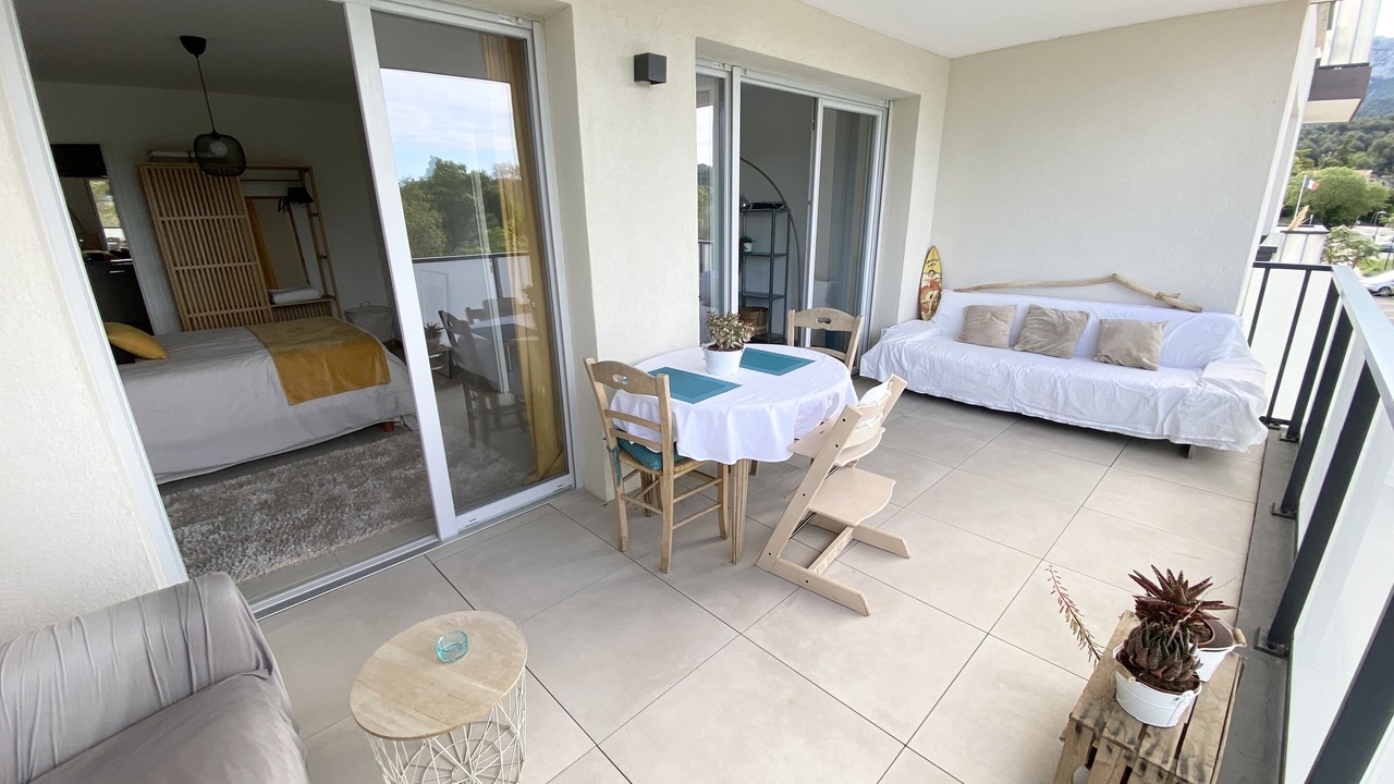 Photo of Patio Balcony in Roquevaire