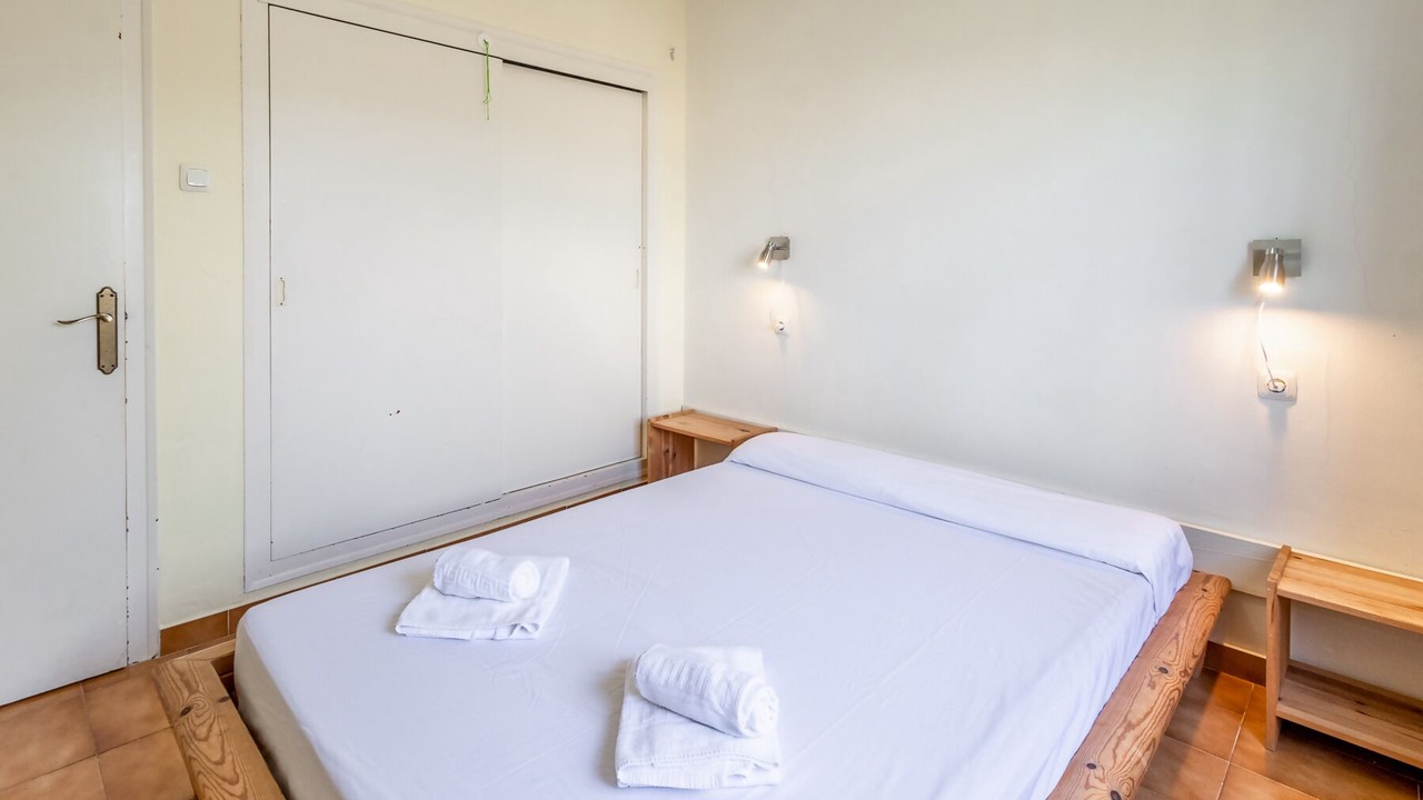 Photo of Bedroom in Llanca