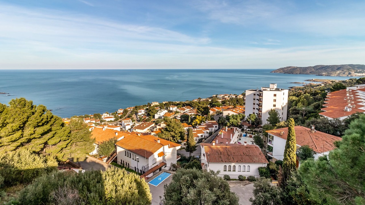 Photo of Outdoor in Llanca