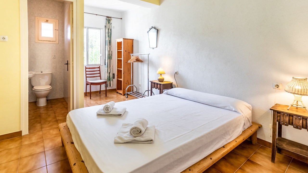 Photo of Bedroom in Llanca
