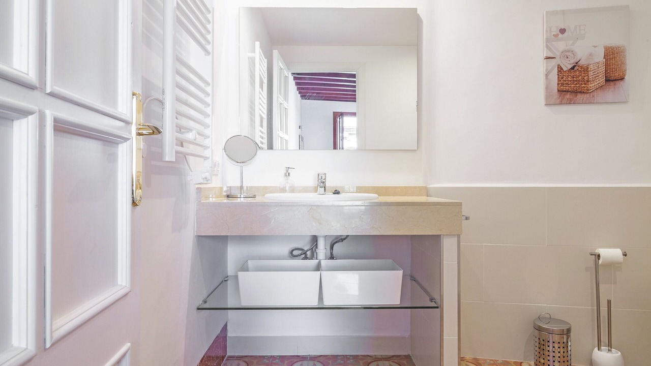 Photo of Bathroom in Old Town