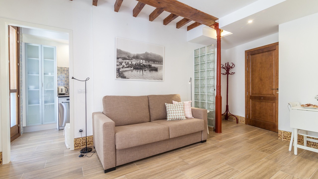 Photo of Livingroom in Old Town