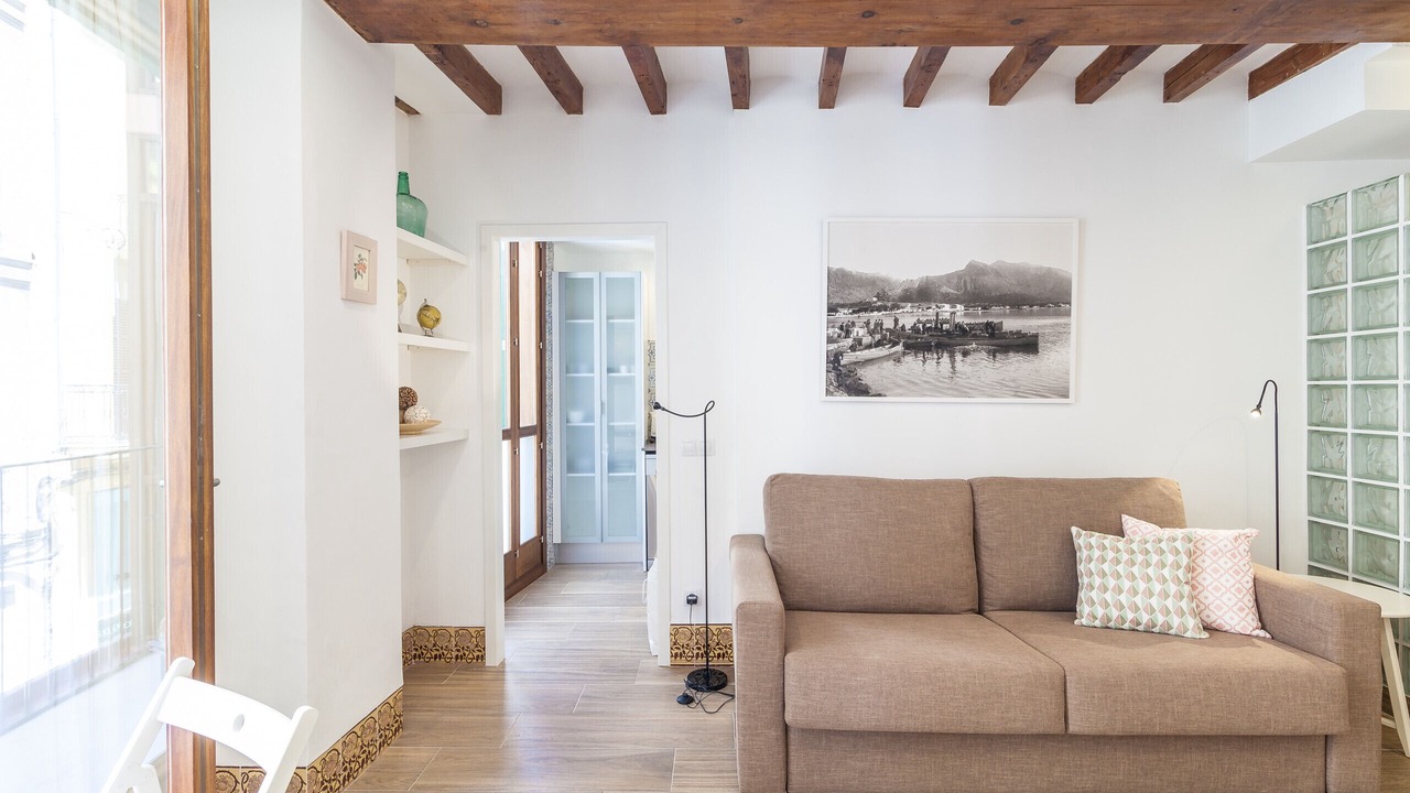 Photo of Livingroom in Old Town