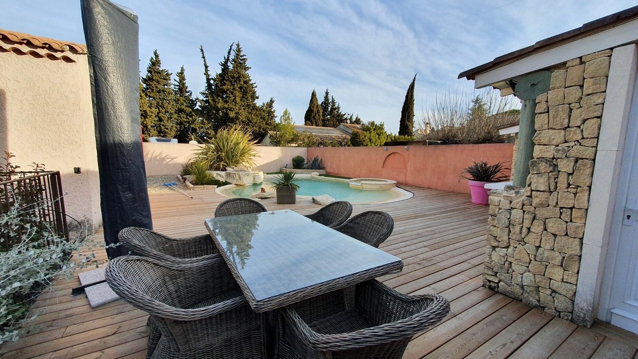 Photo of Outdoor in Molleges