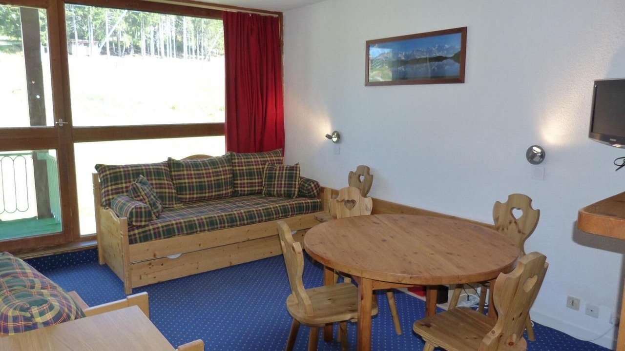 Photo of Livingroom in Arc-1800