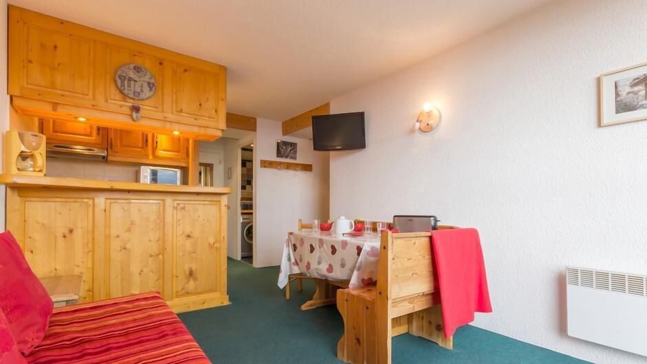 Photo of Bedroom in Arc-1800
