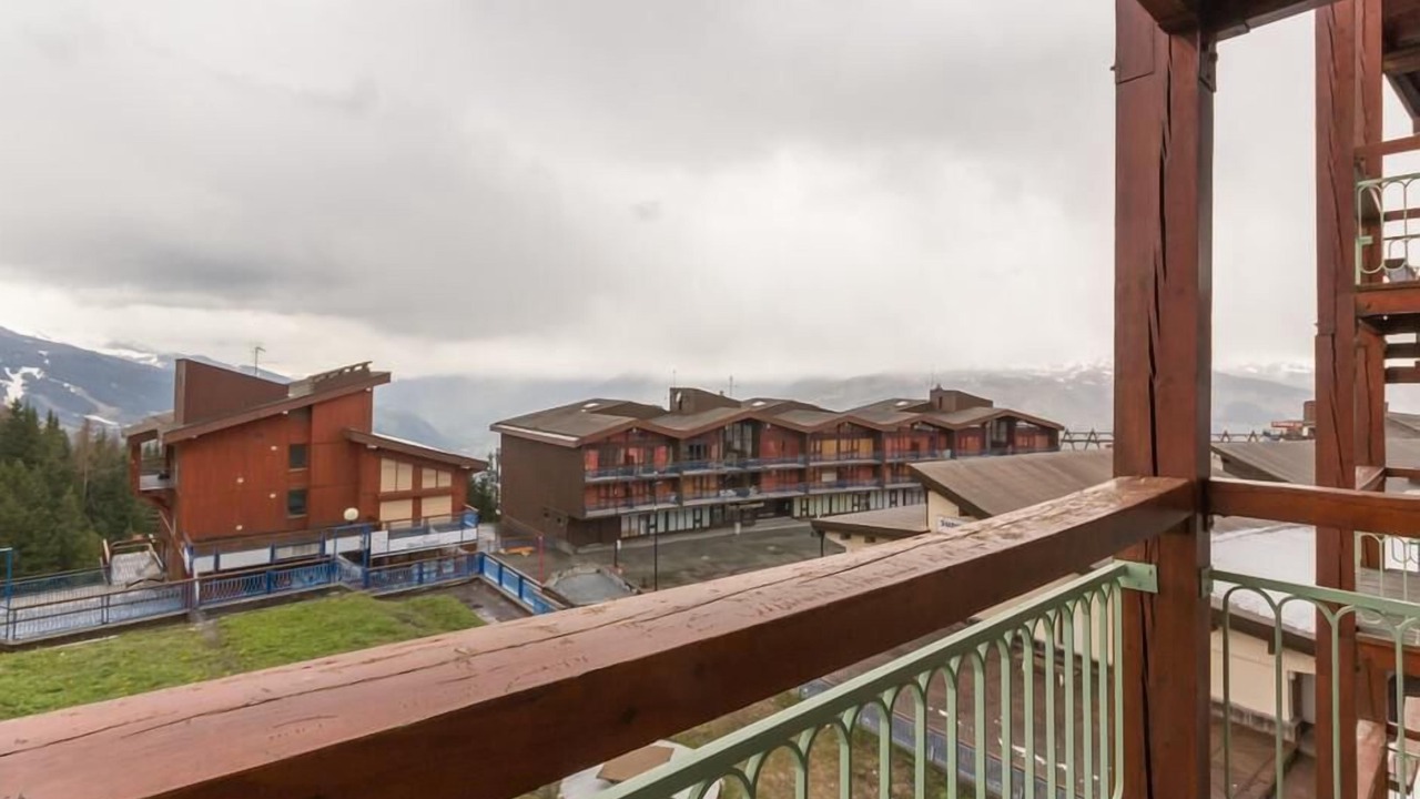 Photo of Outdoor in Arc-1800