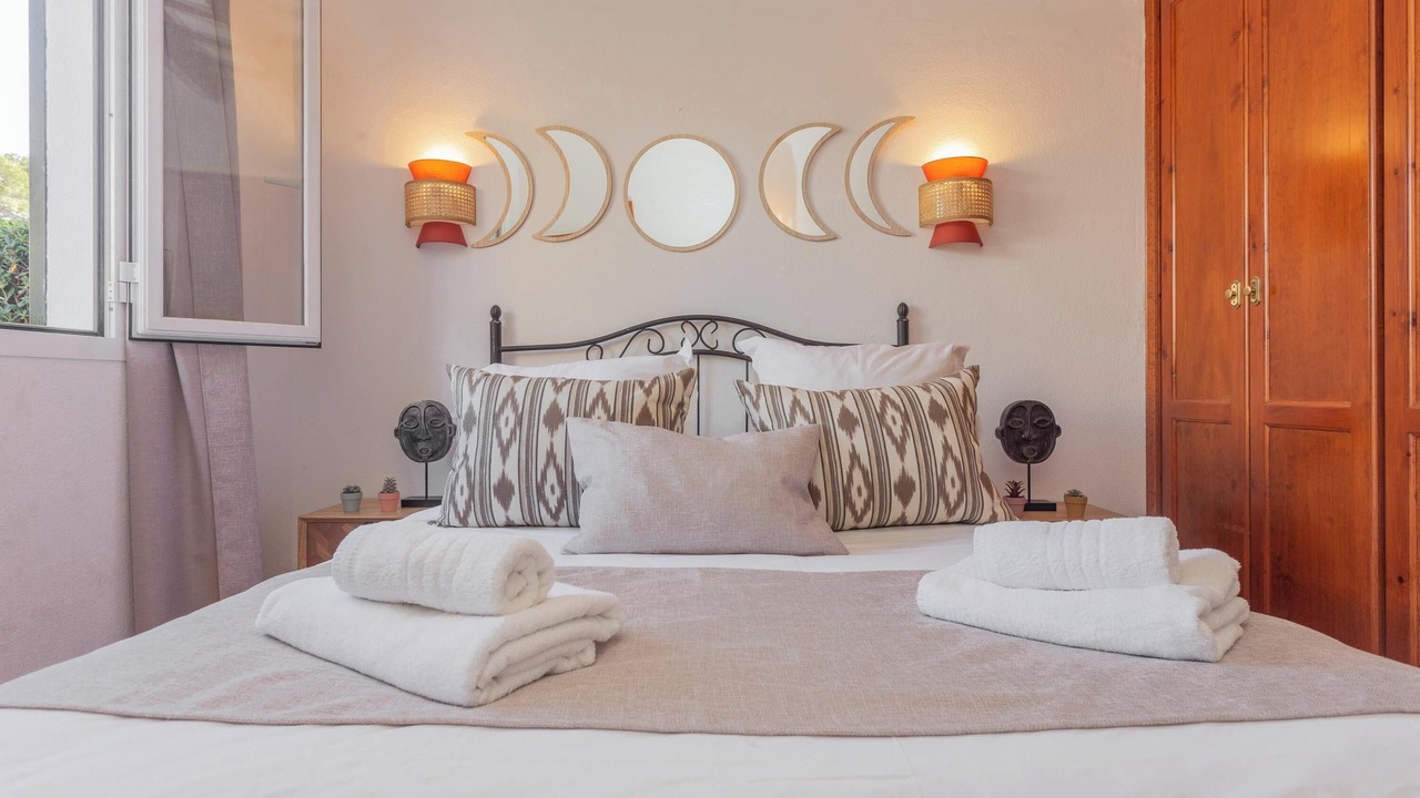Photo of Bedroom in Cala en Blanes