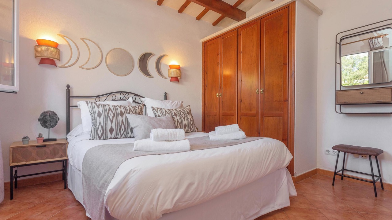 Photo of Bedroom in Cala en Blanes