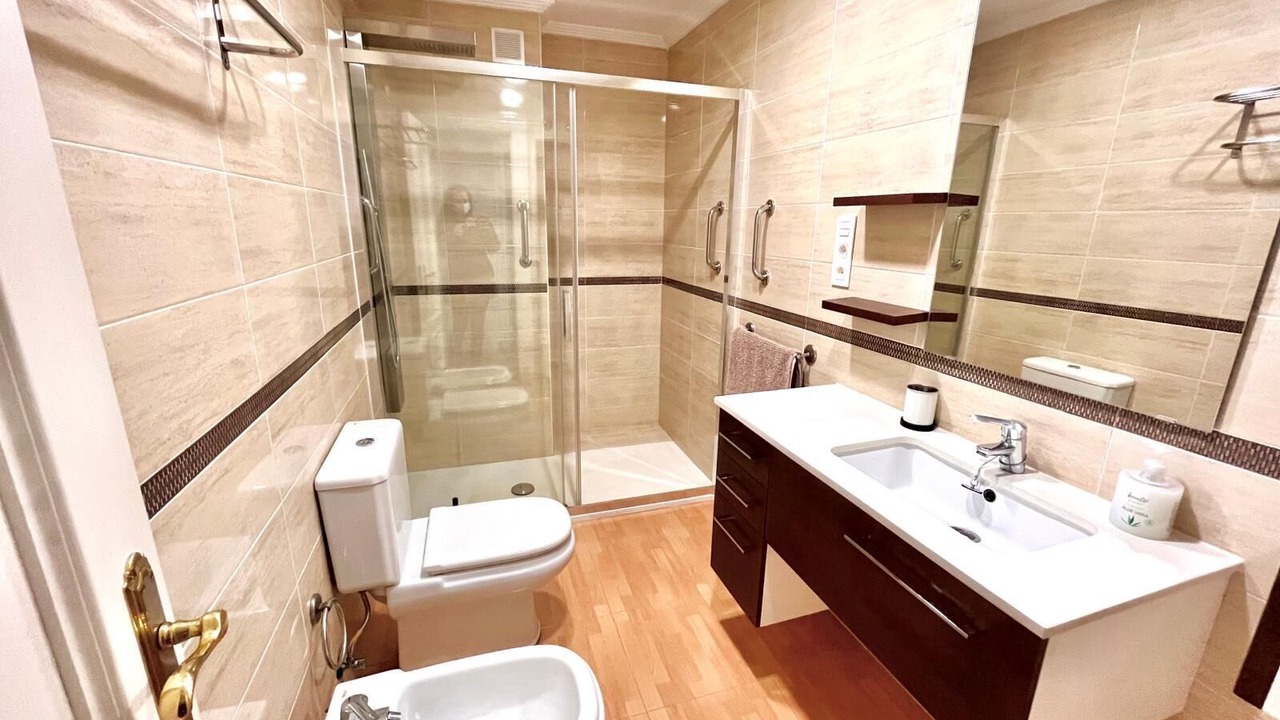 Photo of Bathroom in Valladolid City Centre