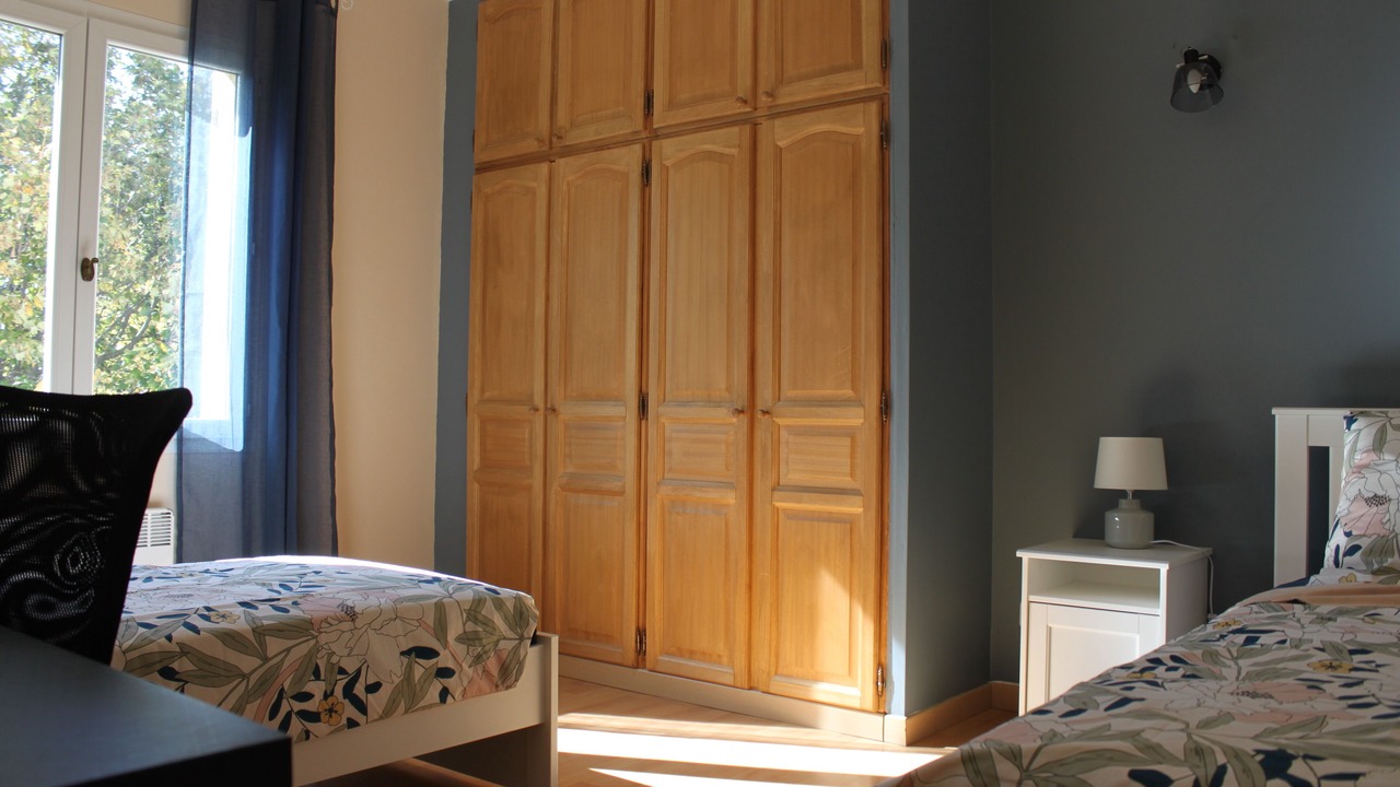 Photo of Bedroom in Noves