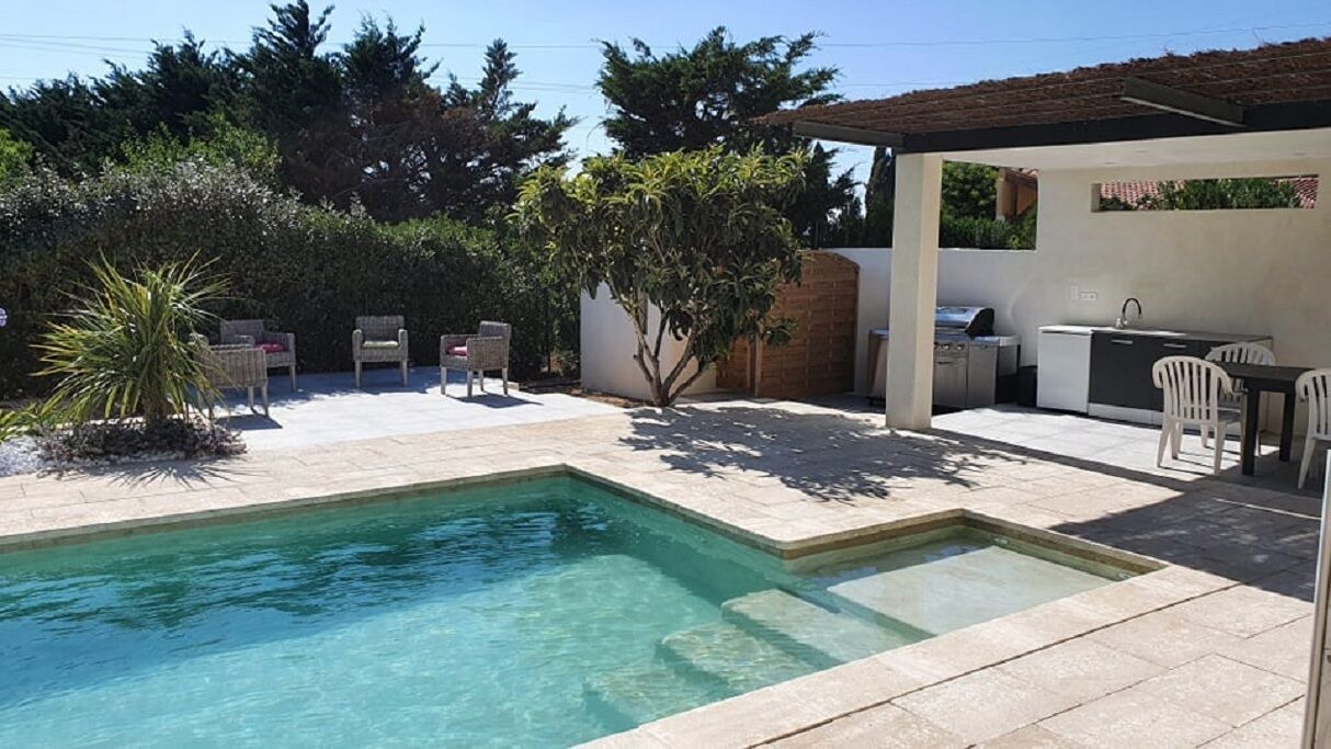 Photo of Outdoor in Noves