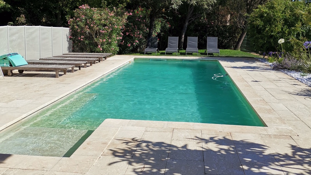 Photo of Outdoor in Noves