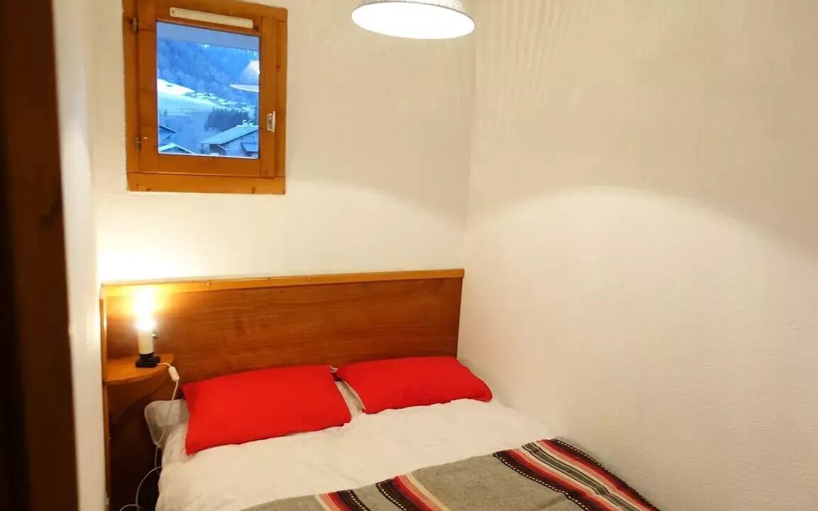 Photo of Bedroom in Areches