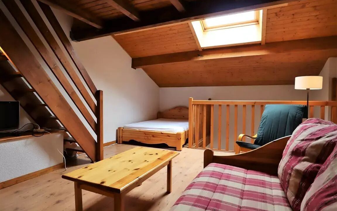 Photo of Bedroom in Areches