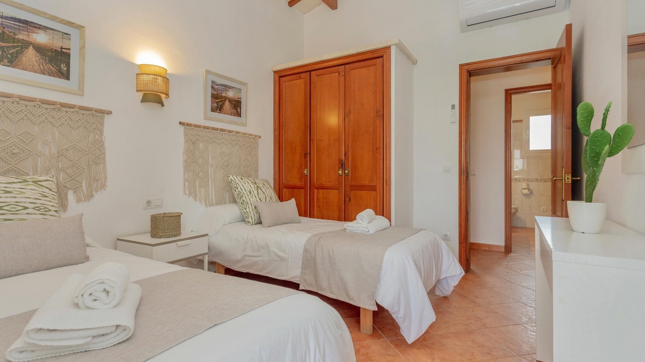 Photo of Bedroom in Cala en Blanes