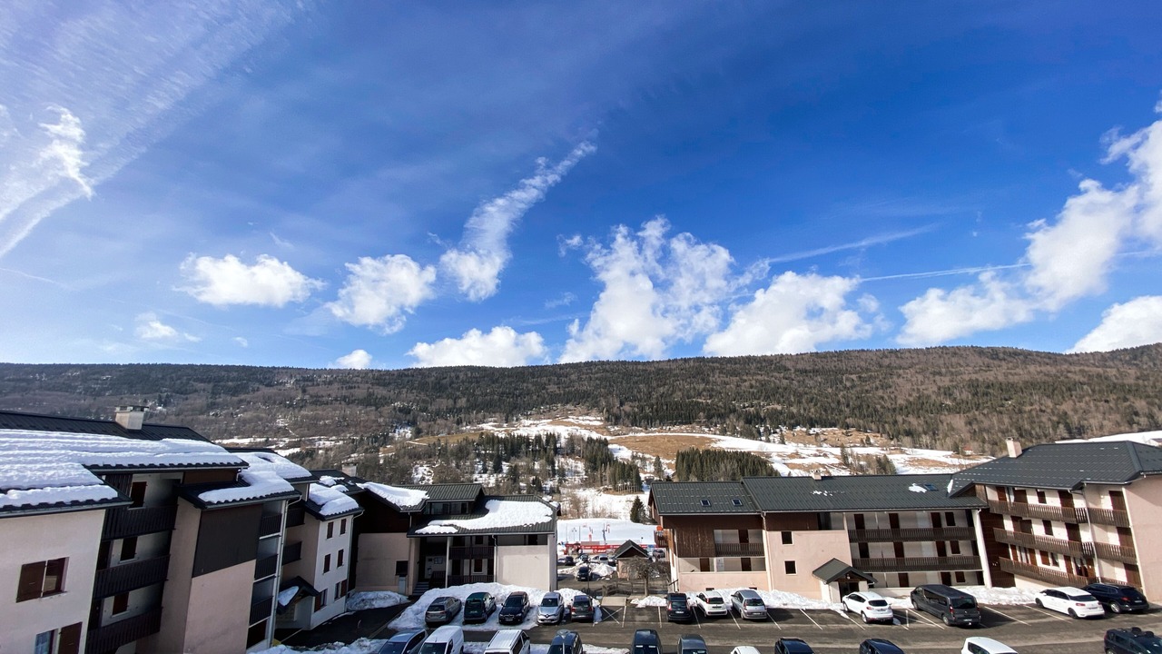 Photo of Outdoor in Lelex
