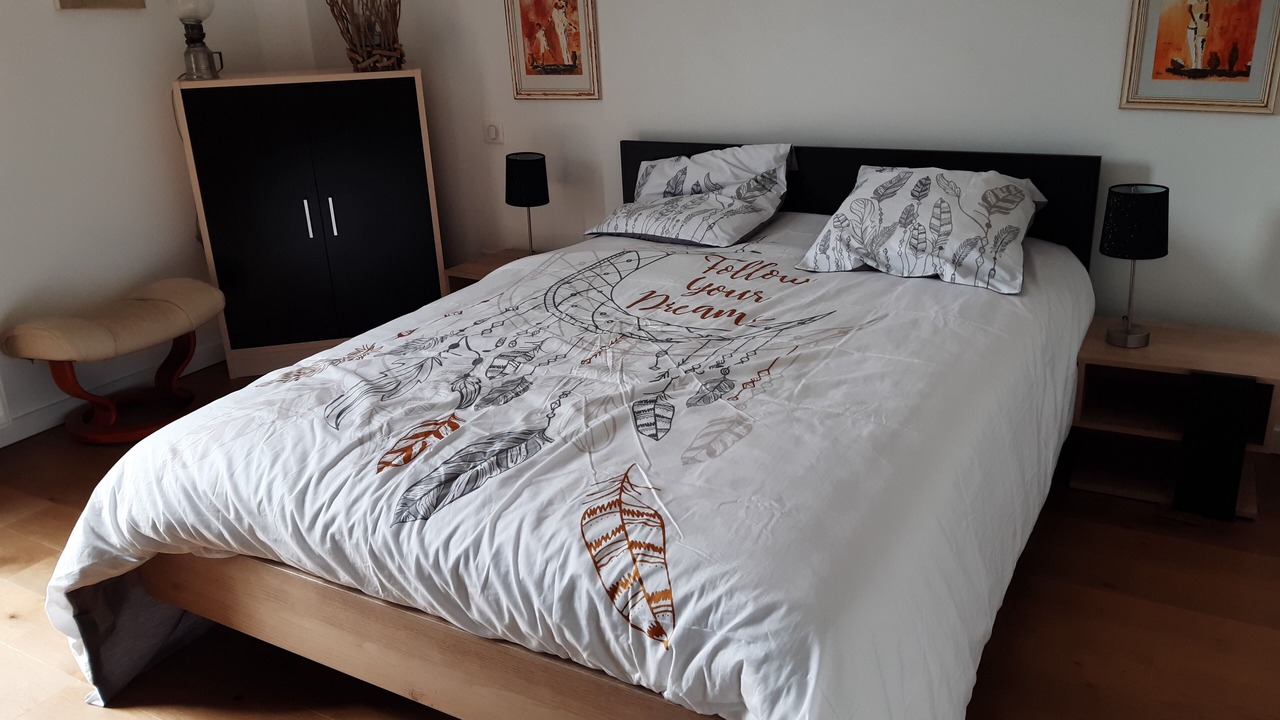 Photo of Bedroom in Excenevex