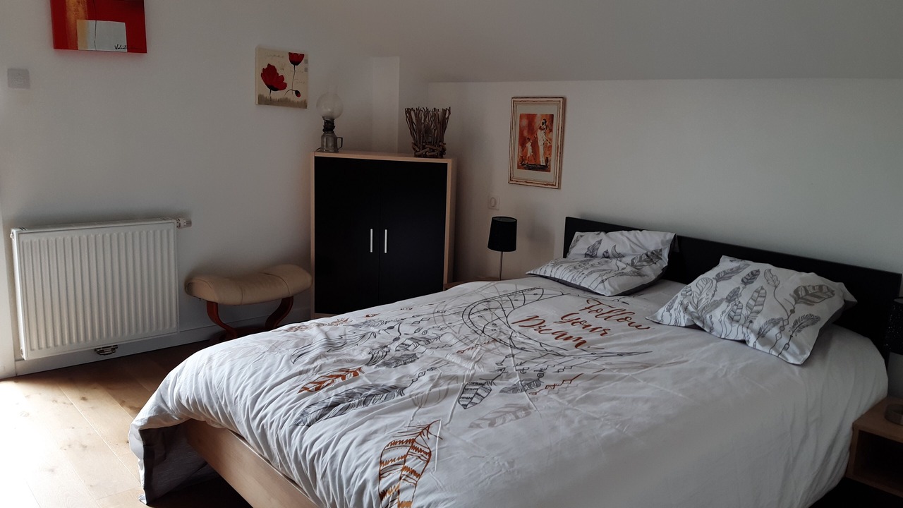 Photo of Bedroom in Excenevex