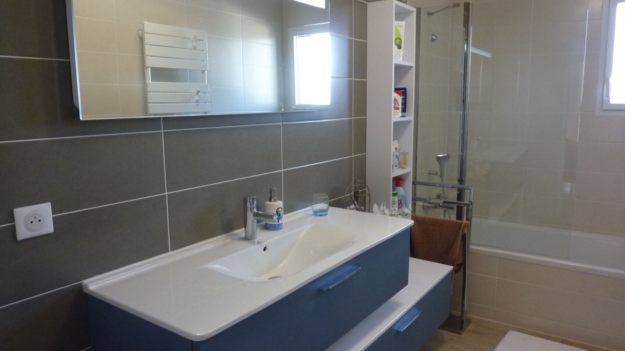 Photo of Bathroom in Excenevex