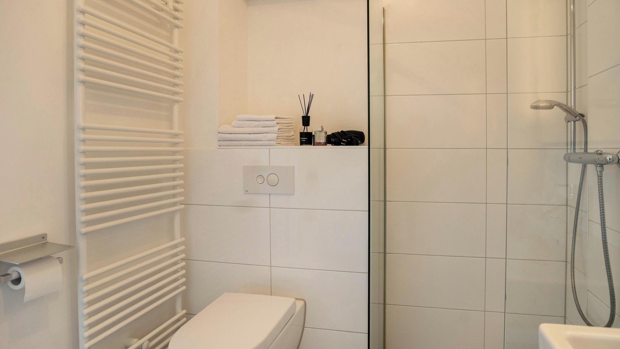 Photo of Bathroom in Uberseestadt