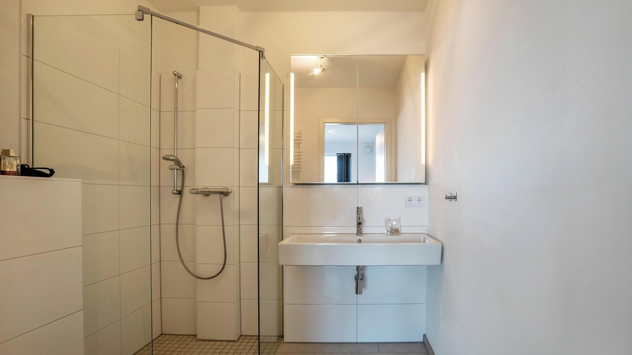 Photo of Bathroom in Uberseestadt