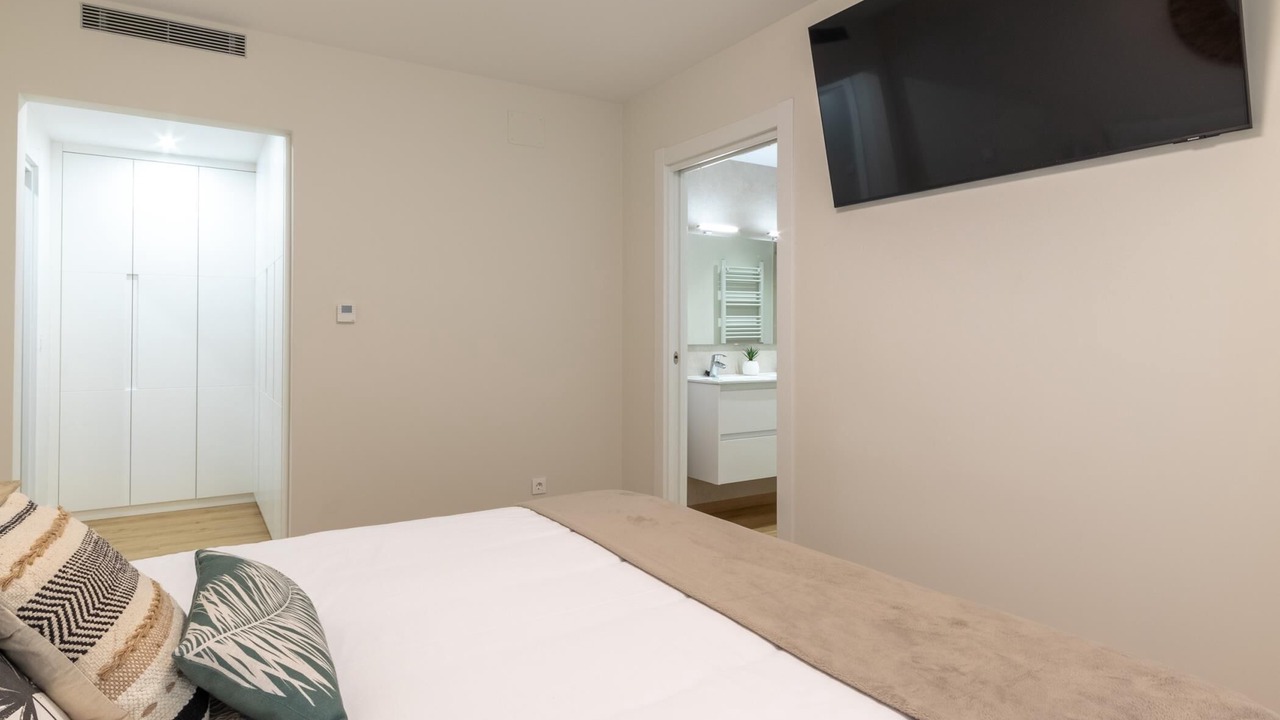 Photo of Bedroom in Bilbao City Centre
