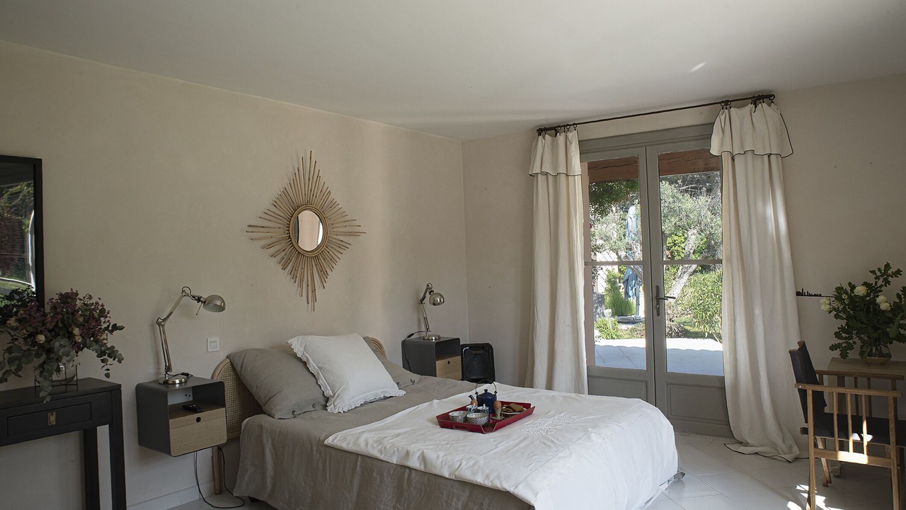 Photo of Bedroom in Saint-Antonin-sur-Bayon