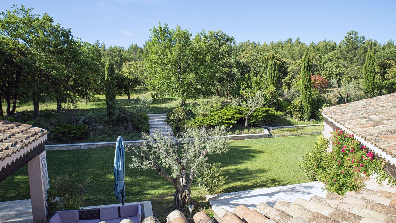 Photo of Outdoor in Saint-Antonin-sur-Bayon