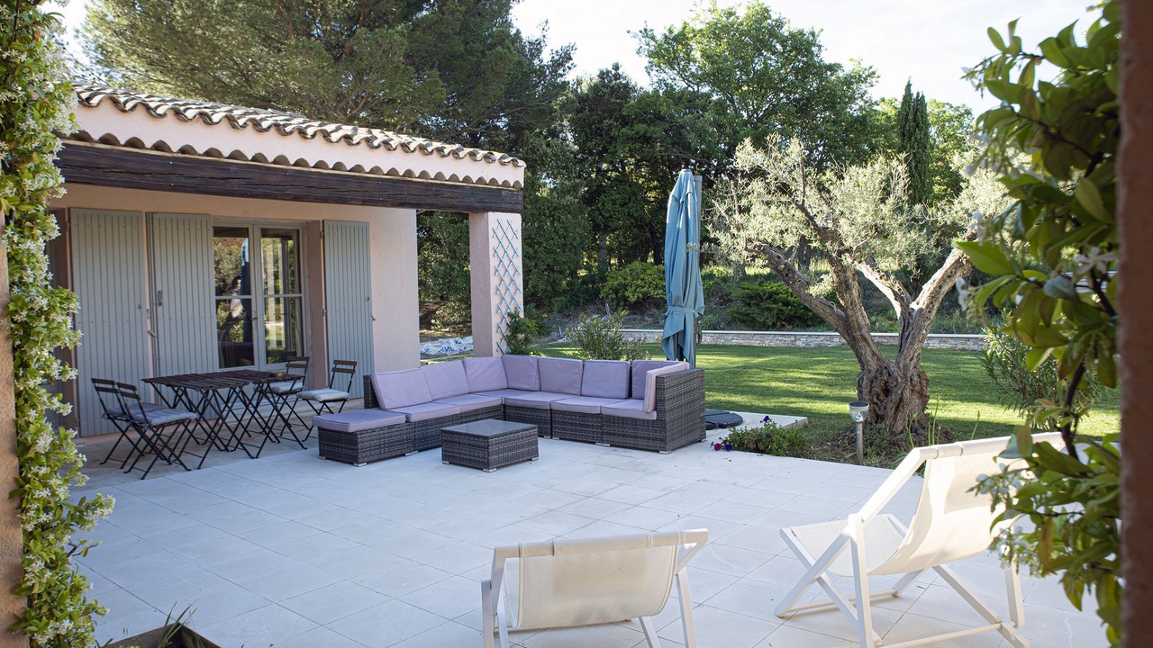 Photo of Outdoor in Saint-Antonin-sur-Bayon