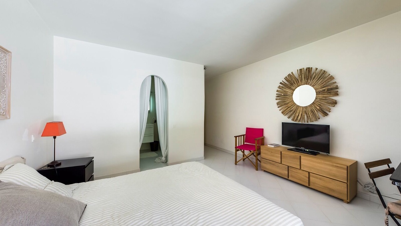 Photo of Bedroom in Saint-Antonin-sur-Bayon
